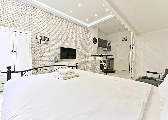 Cosy Proche De Montmartre Charme Du 18e Appartement Paris